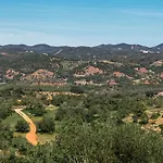 Casa Alto Do Perogil Tavira-3 Bedroom House With Pool & Free Wifi *
