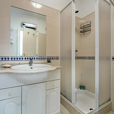Casa Alto Do Perogil Tavira-3 Bedroom House With Pool & Free Wifi Вилла