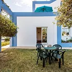 Casa Alto Do Perogil Tavira-3 Bedroom House With Pool & Free Wifi *