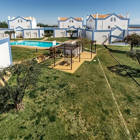 Casa Alto Do Perogil Tavira-3 Bedroom House With Pool & Free Wifi Tavira