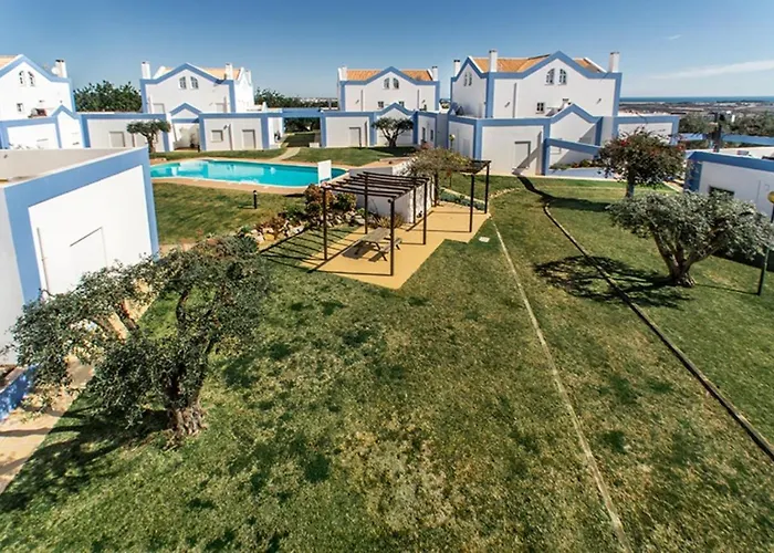 Casa Alto Do Perogil Tavira-3 Bedroom House With Pool & Free Wifi Tavira