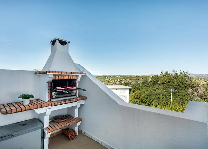 Casa Alto Do Perogil Tavira-3 Bedroom House With Pool & Free Wifi *